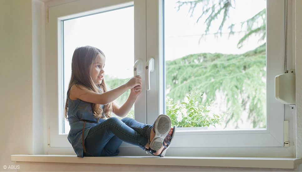 Unbekümmert Spielen - dank ABUS Fenstersicherungen © ABUS